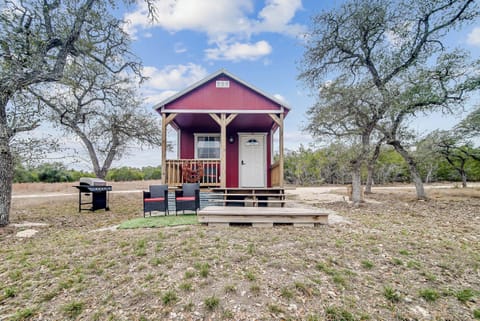Hill Country Cabin 3 Cabin in Canyon Lake