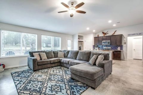 Elegant Lago Vista Retreat Near Lake Travis by Barcle Group House in Lago Vista