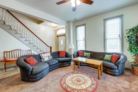 Ottawa Vacation Rental | 2BR | 1.5BA | 1,600 Sq Ft