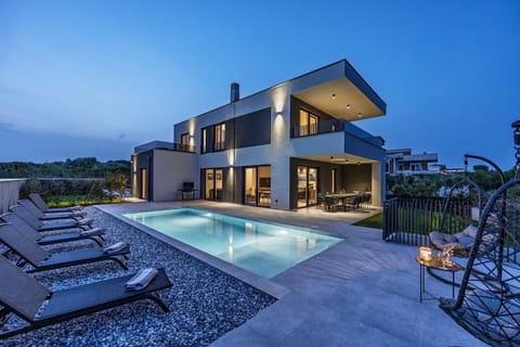 Villa Delecto by Travel In