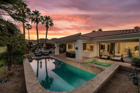 Pool: Salt water pool & spa, conversation seating area around a propane fire pit, 4 sun chaise loungers