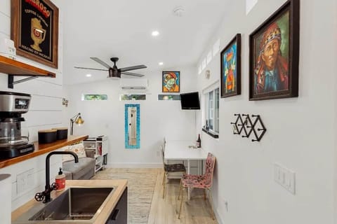 Compact, fully equipped kitchen perfect for morning coffee or light meals.