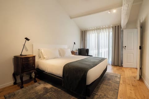 Bedroom. Interior and views may vary based on location and availability.