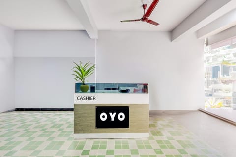 Entrance / Reception