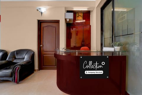 Entrance / Reception