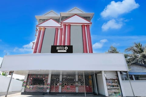 Holiday Home Exterior [summer]