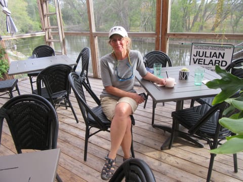 Sreened outdoor seating at the Horseradish sandwich shop in Princeton.