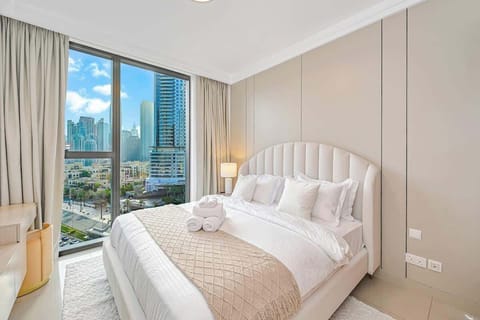 Wake up to natural light and a view of the boulevard—or sleep in with full blackout curtains for a restful morning.