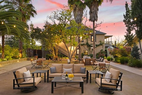 Bungalow 313 Sonoma Vacation Rental - Communial Area - Bocce Court, Fire Pit and more