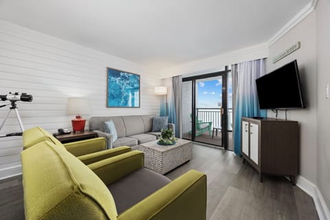 Relax in style in our cozy Myrtle Beach living space. Featuring modern coastal d