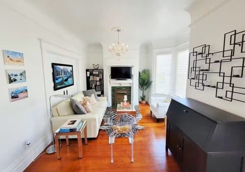 Living room with roll-up desk 