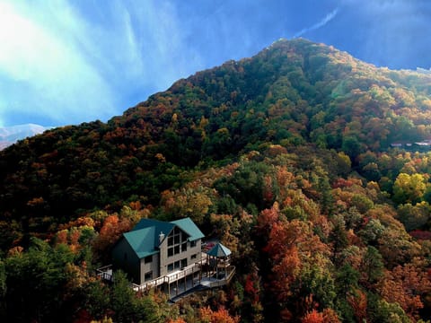 Pimalai Lodge is located on top of the ridge with 360 views!
