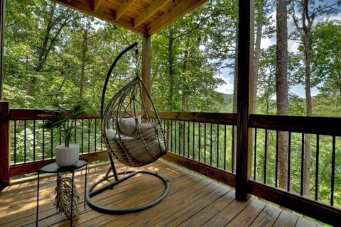 Great Seating on the Spacious Back Deck