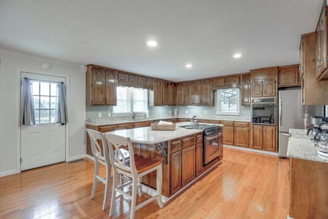 Kitchen | Cooking Basics | Drip & Keurig Coffee Makers