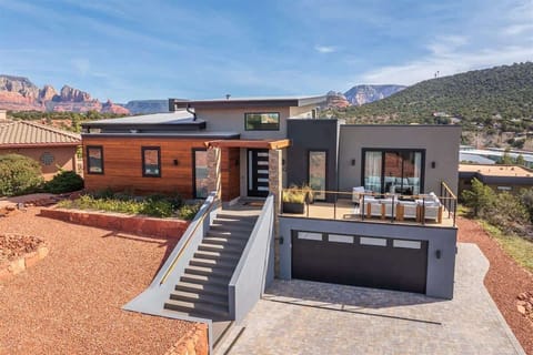 Welcome to your West Sedona retreat - designed to cater to relaxation and adventure
