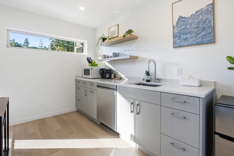 Upstairs kitchenette- dishwasher, mini fridge, microwave