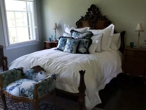 Ralph Lauren queen bed