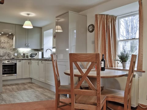 Open plan living/dining room/kitchen | Ri Cruin - The Bullock Shed, Kilmartin, nr. Lochgilphead