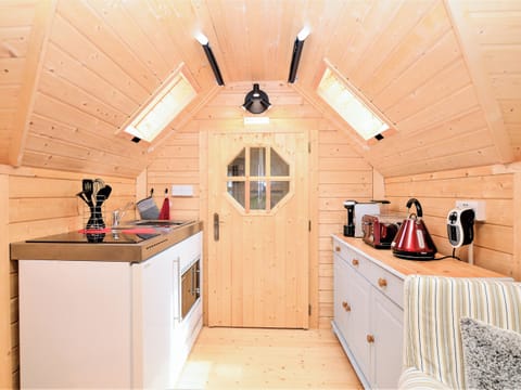 Open plan living space | Seal Point Cabin, Cairndow