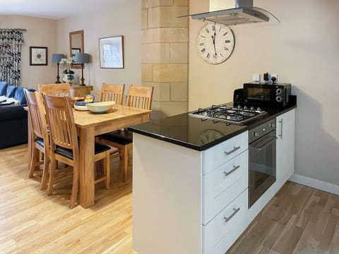 Kitchen/diner | Abbey Garden - Highland Club, Fort Augustus