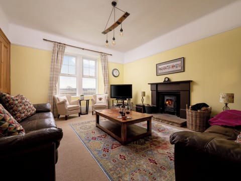 Living room | Old Duffus Farmhouse, Duffus, near Elgin