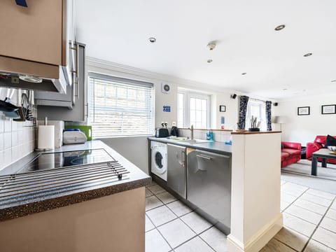 Kitchen area | Apartment 4 - Wow Holidays, Woolacombe