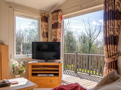 Open plan living space | 4 Atlantic Crescent - Mullacott Retreats, Ilfracombe