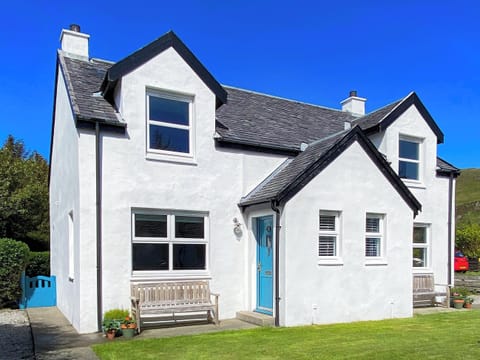 Exterior | Rockpool Cottage - Tramway Cottages, Ellenabeich, Isle of Seil