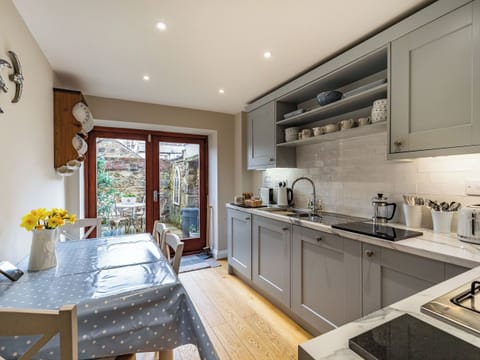 Kitchen | Falstaff House - Alnwick Cottages, Alnwick