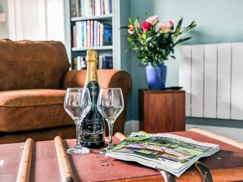 Living area | Wilson Apartment, Cheltenham