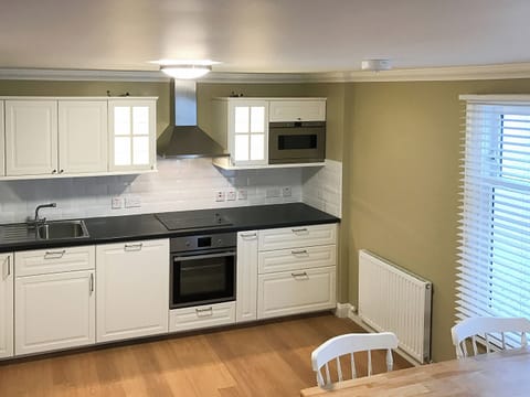 Well equipped kitchen | Allt-Nan-Ros Cottage - Allt-Nan-Ros Apartments, Onich, near Fort William