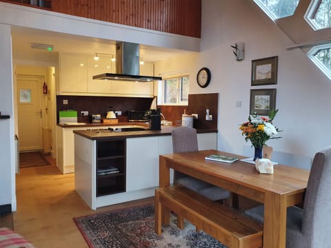 Dining Area | Arkaig Lodge - Invergloy Riverside Lodges, Spean Bridge