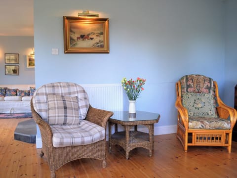 Living area | Shelduck Cottage, Glendaruel, near Tignabruaich