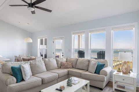 Welcome to Ocean Club N303!