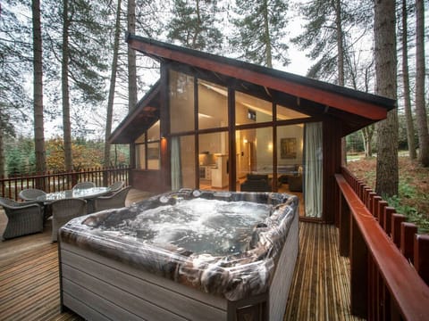 Delamere Forest Silver Birch (2 doubles and 1 twin)