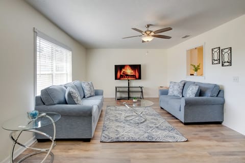 Crystal River Vacation Rental | 2BR | 2BA | 1,012 Sq Ft
