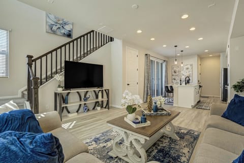 Fully furnished 3-bedroom, 2.5-bath townhome in Colorado Springs' desirable Briargate area