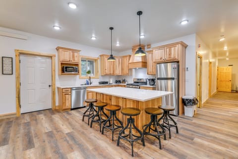 Kitchen | Drip Coffee Maker