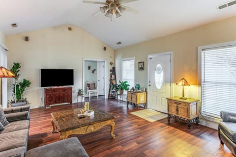 Longs Vacation Rental | 3BR | 2BA | 1,600 Sq Ft