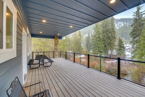 Afton Vacation Rental | 2BR | 2BA | 2,160 Sq Ft