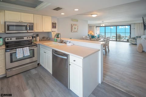 Open Living Space is sunlit filled and air conditioned