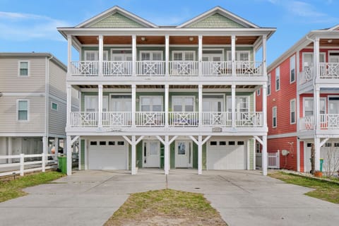 Exterior building with parking