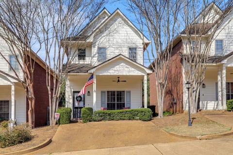 Oxford Vacation Rental | 2BR | 2.5BA | 1,350 Sq Ft
