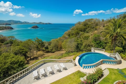 Infinity edge pool overlooking the ocean