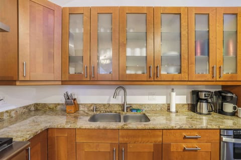 Comfy, modern, and stocked for your cooking adventures. Whether you’re a master chef or a microwave magician, you’ll love every minute here.