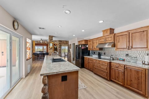 22 web or mls DSC07573