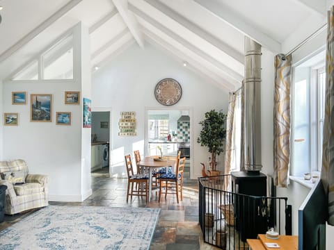 Living room/dining room | The Barn, Helston