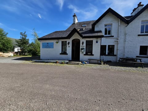 Entrance to River Black water Inn for food and drink