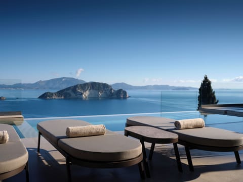 A serene Ionian retreat where architecture embraces sea views and Mediterranean 
