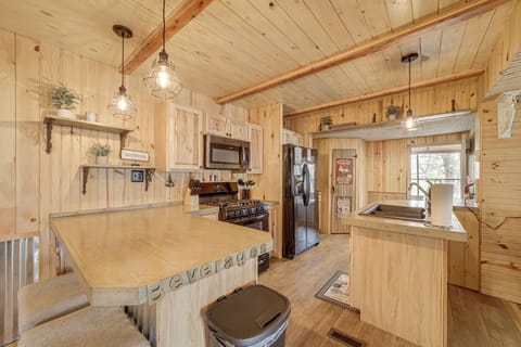 Eufaula Vacation Rental | 2BR | 2BA | 1,425 Sq Ft
